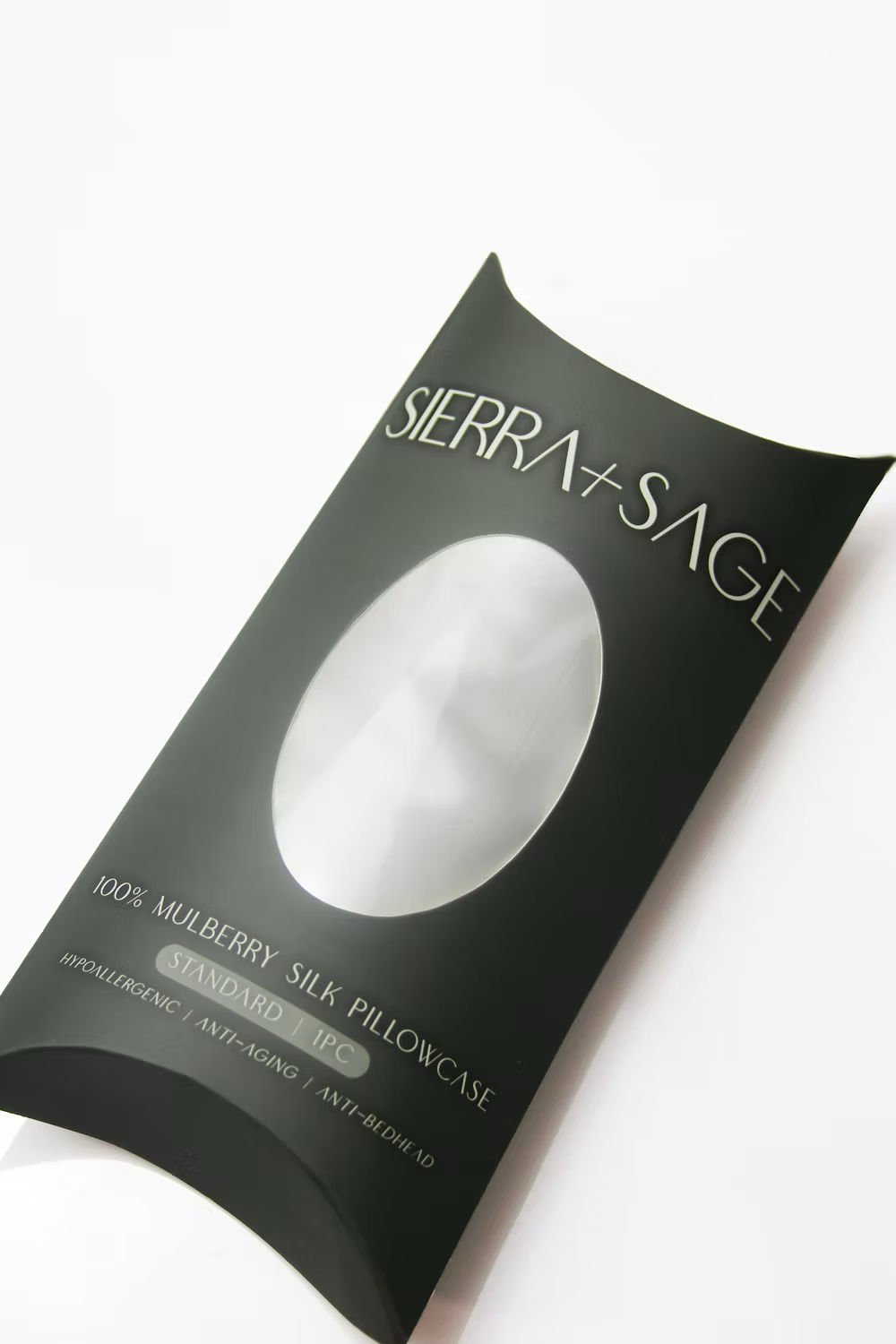 ✨ Sleep in Luxury – 22 Momme Mulberry Silk Pillowcase for Glowing Skin & Smooth Hair ✨
